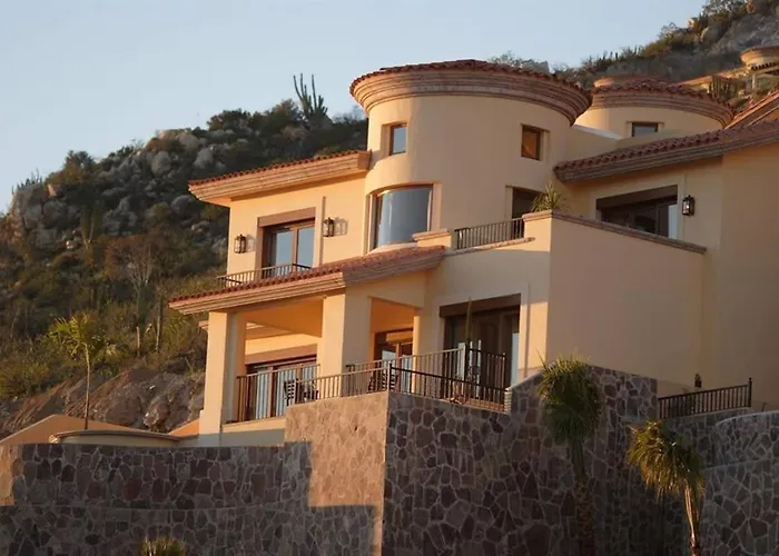 Astonishing 3br Magic View In *